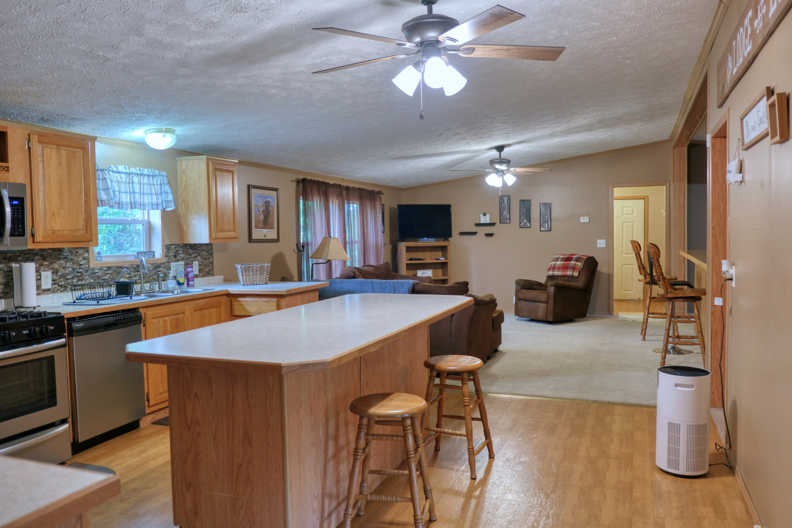 405 S Mcbride Road Property Photo 28