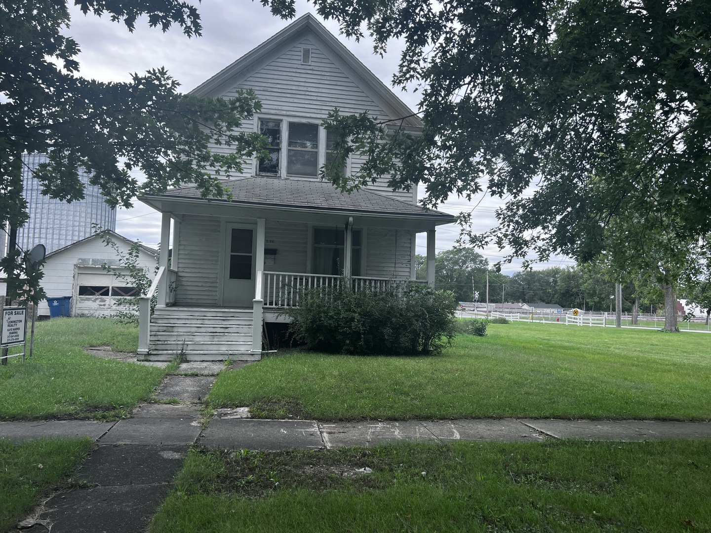 206 N Grant Street Property Photo 1