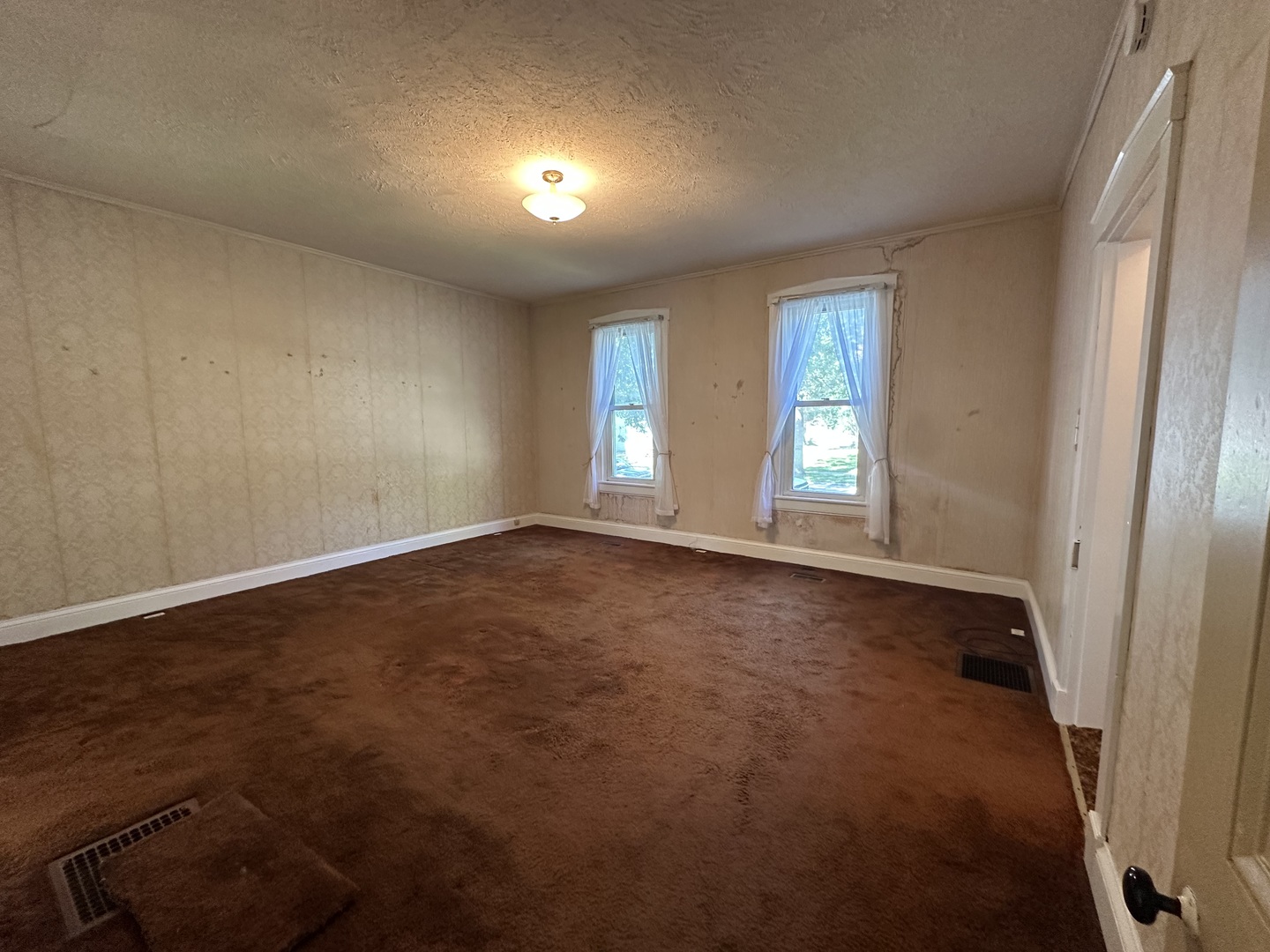 916 Ohio Street Property Photo 11