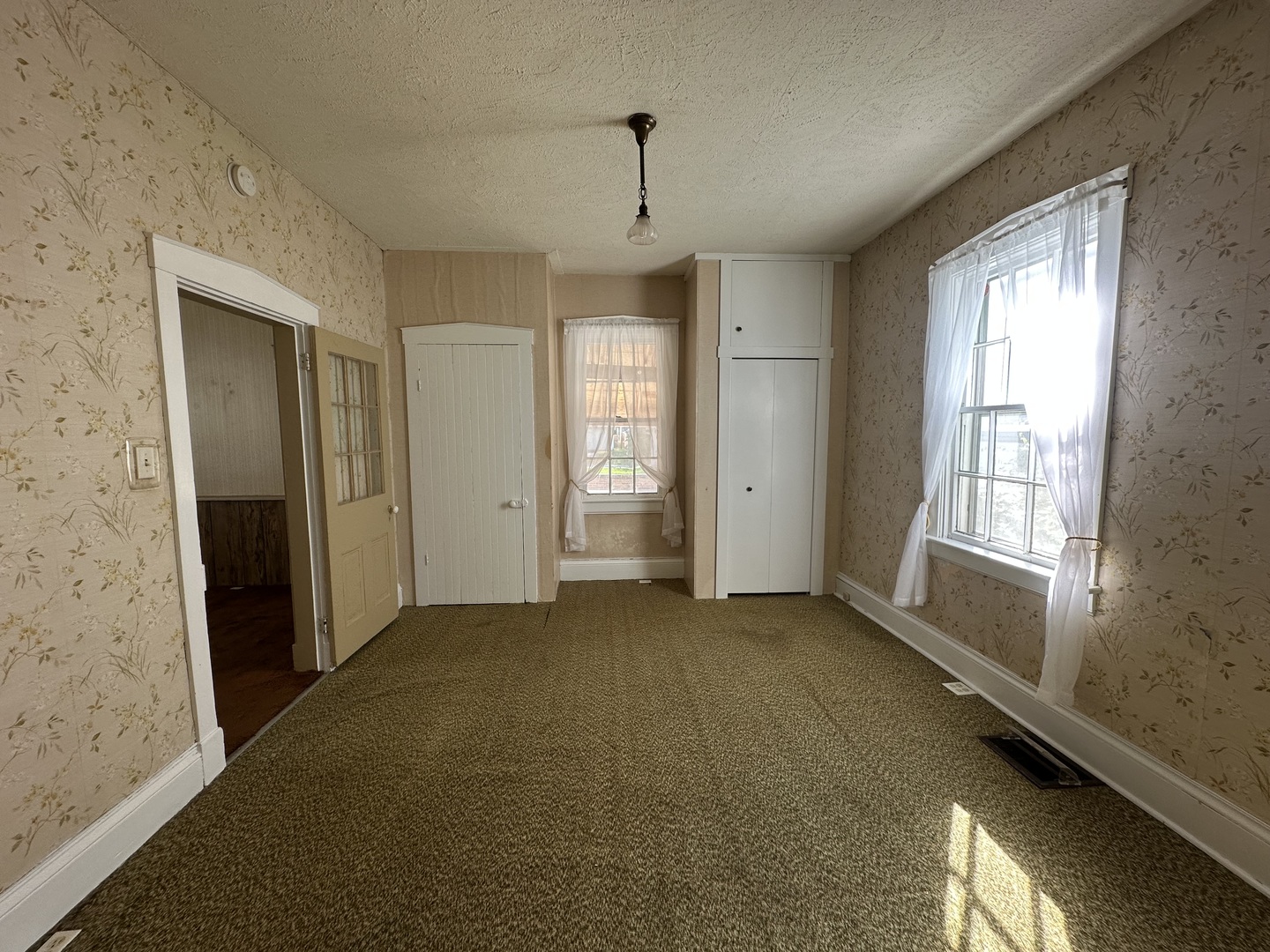 916 Ohio Street Property Photo 14