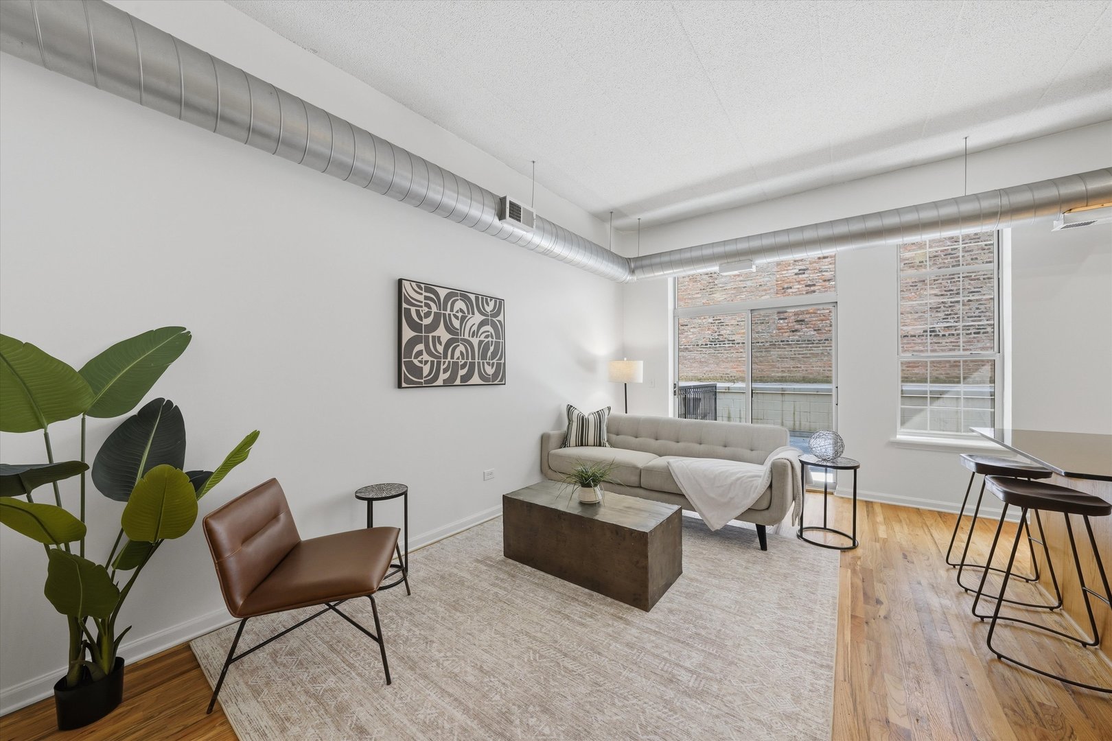 1919 S Michigan Avenue 208 Property Photo 7