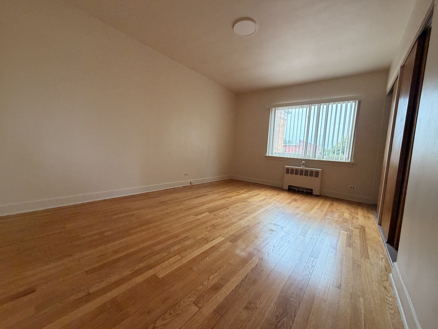 1112 N Harlem Avenue 3 Property Photo 6