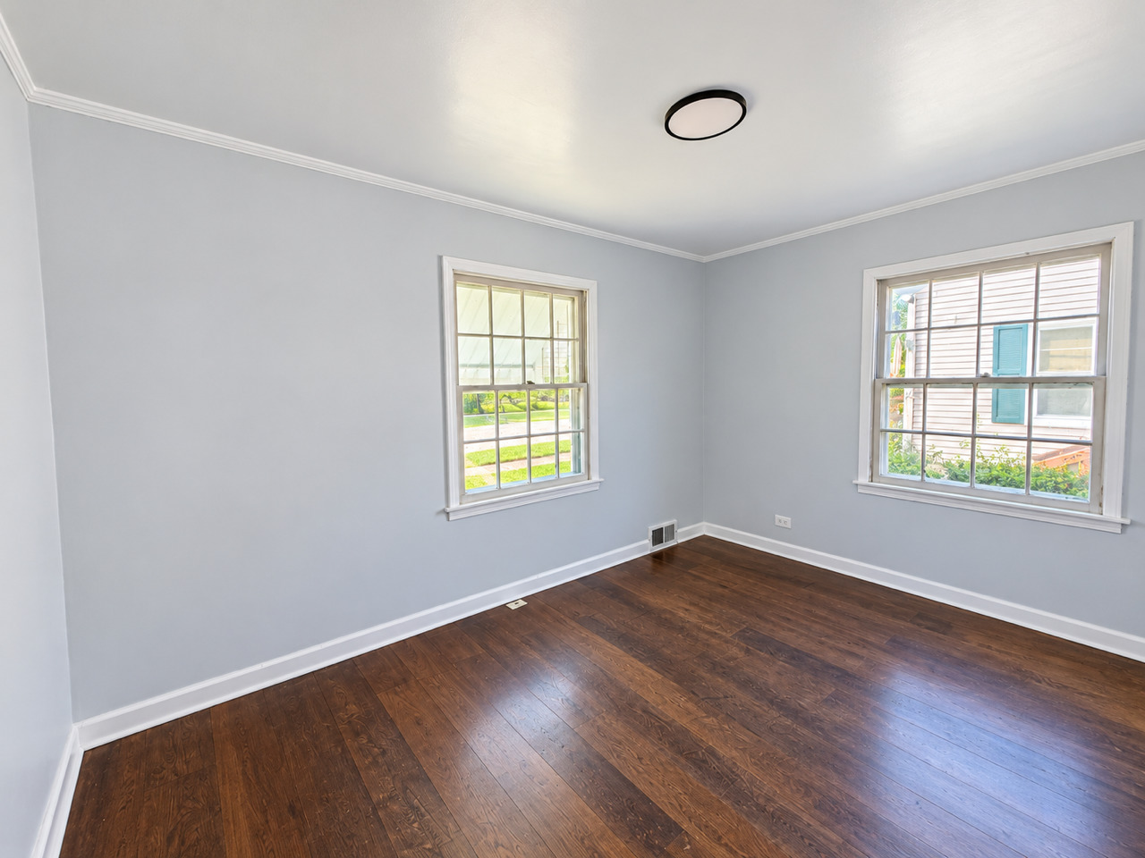 1819 Seymour Avenue Property Photo 4