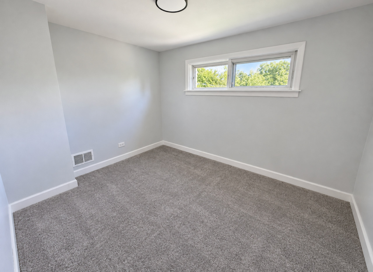 1819 Seymour Avenue Property Photo 8