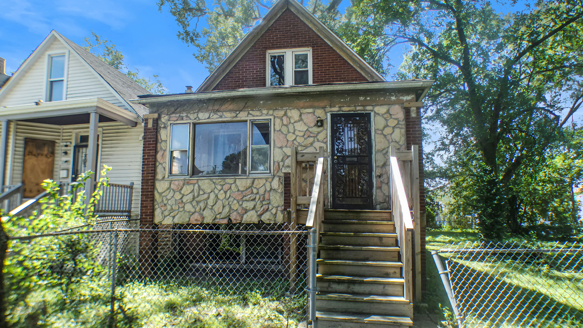 7246 S Green Street Property Photo 1