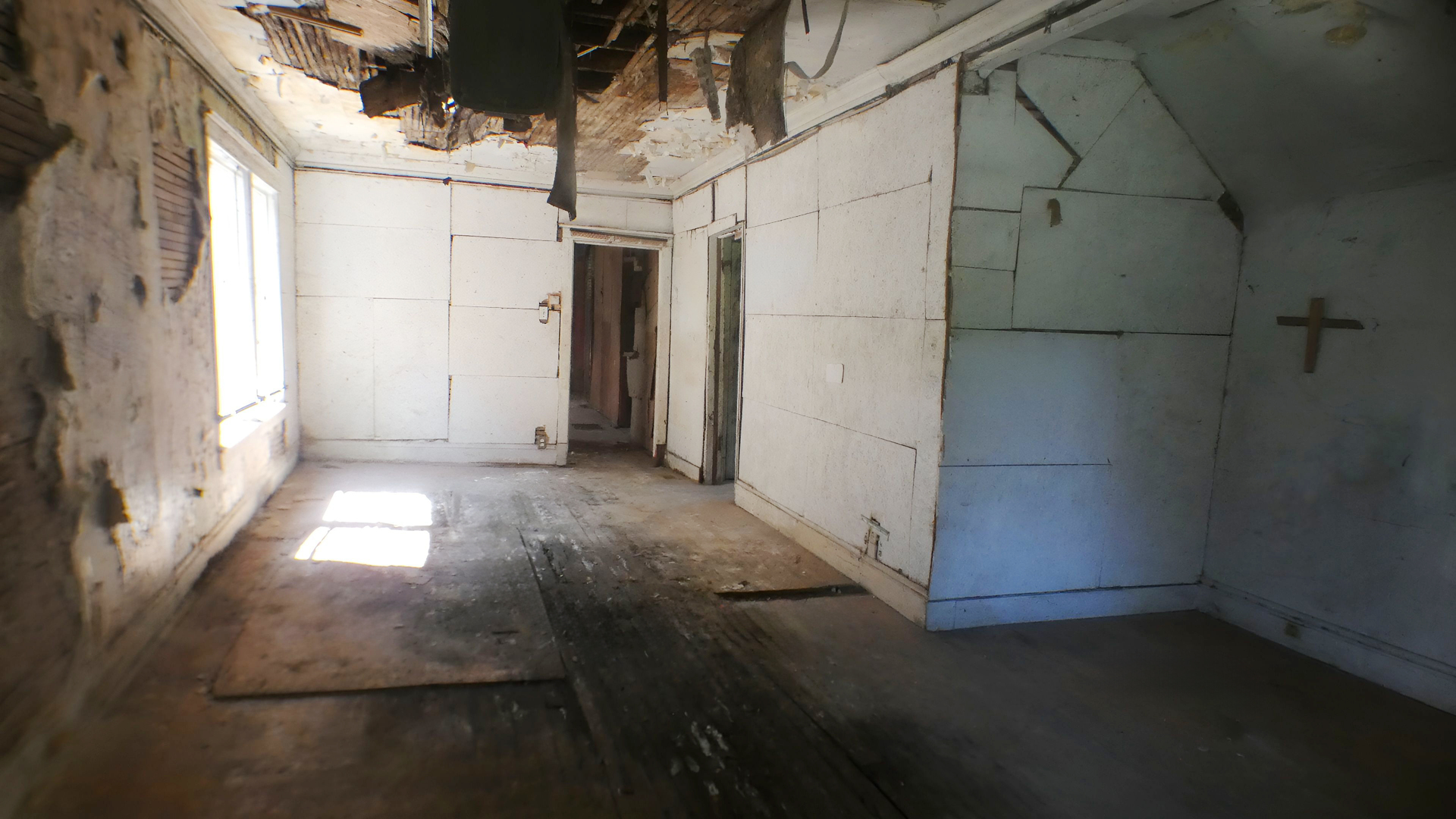 7246 S Green Street Property Photo 3