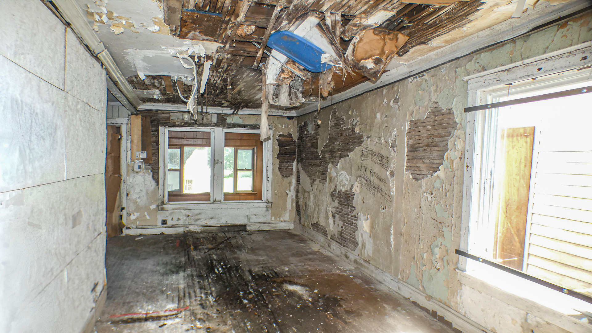 7246 S Green Street Property Photo 12