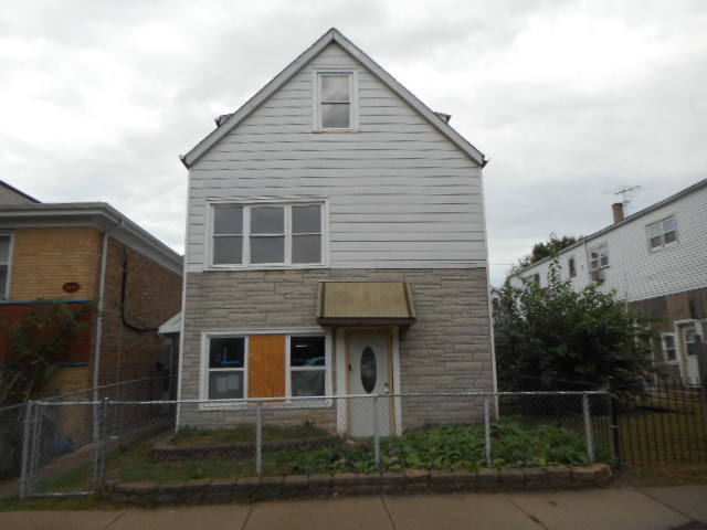 1438 S 51st Avenue Property Photo 1