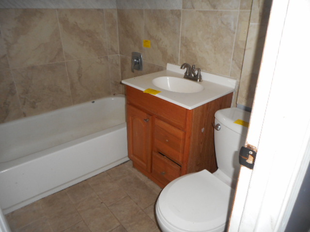 1438 S 51st Avenue Property Photo 5