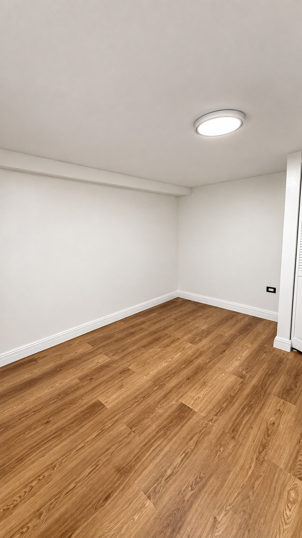 4559 S California Avenue Property Photo 13