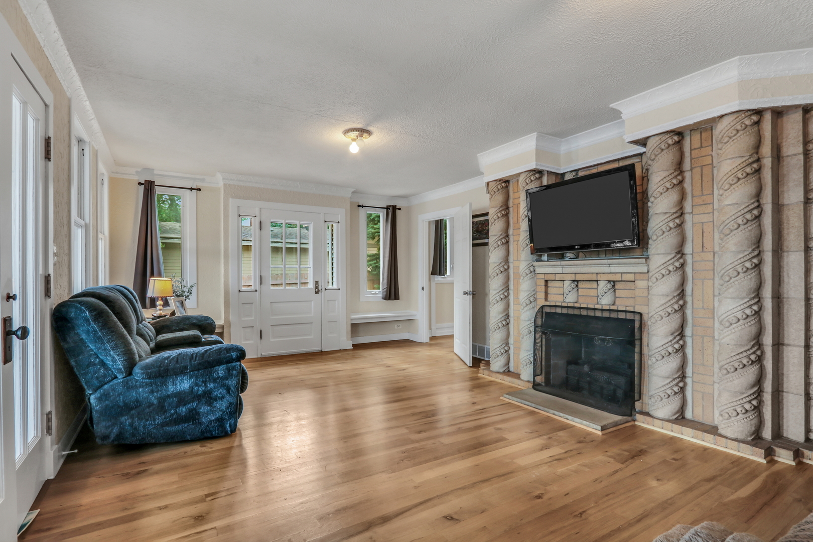 37821 N Douglas Lane Property Photo 15