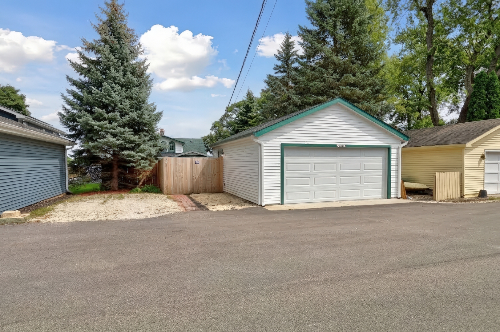 37821 N Douglas Lane Property Photo 40