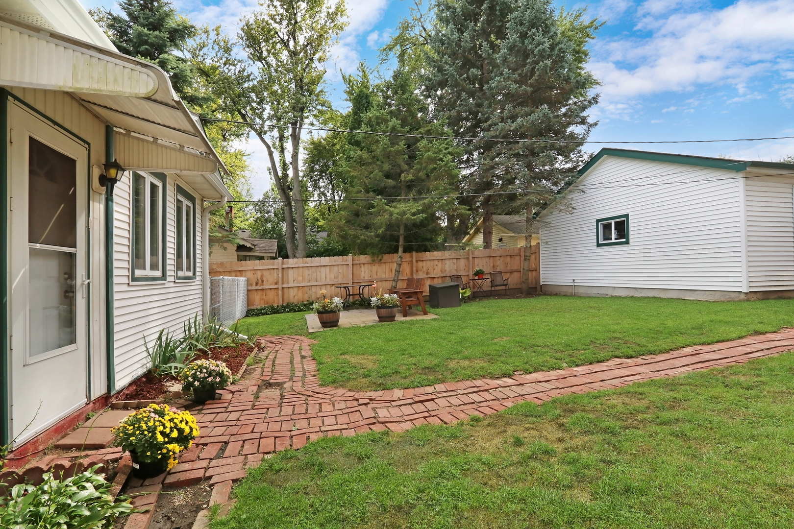 37821 N Douglas Lane Property Photo 42