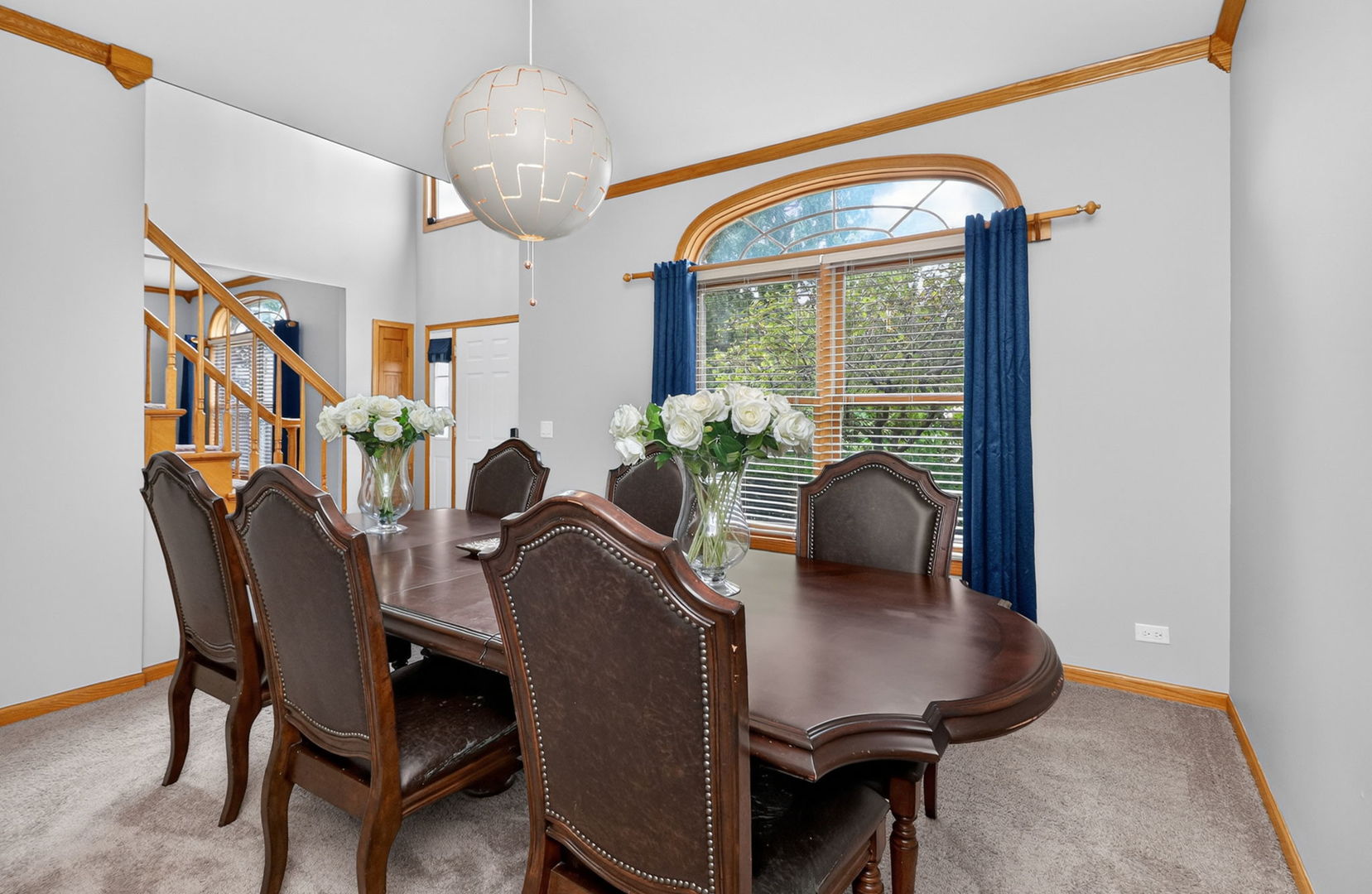 2121 Burnham Court Property Photo 5