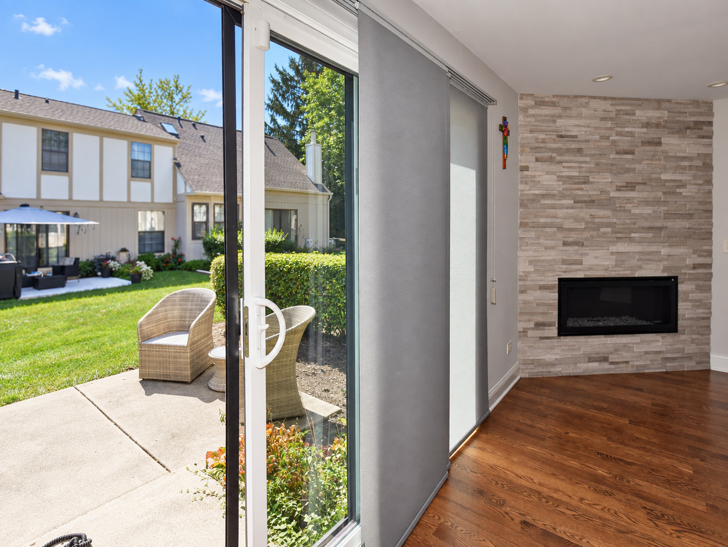4587 Olmstead Drive Property Photo 8