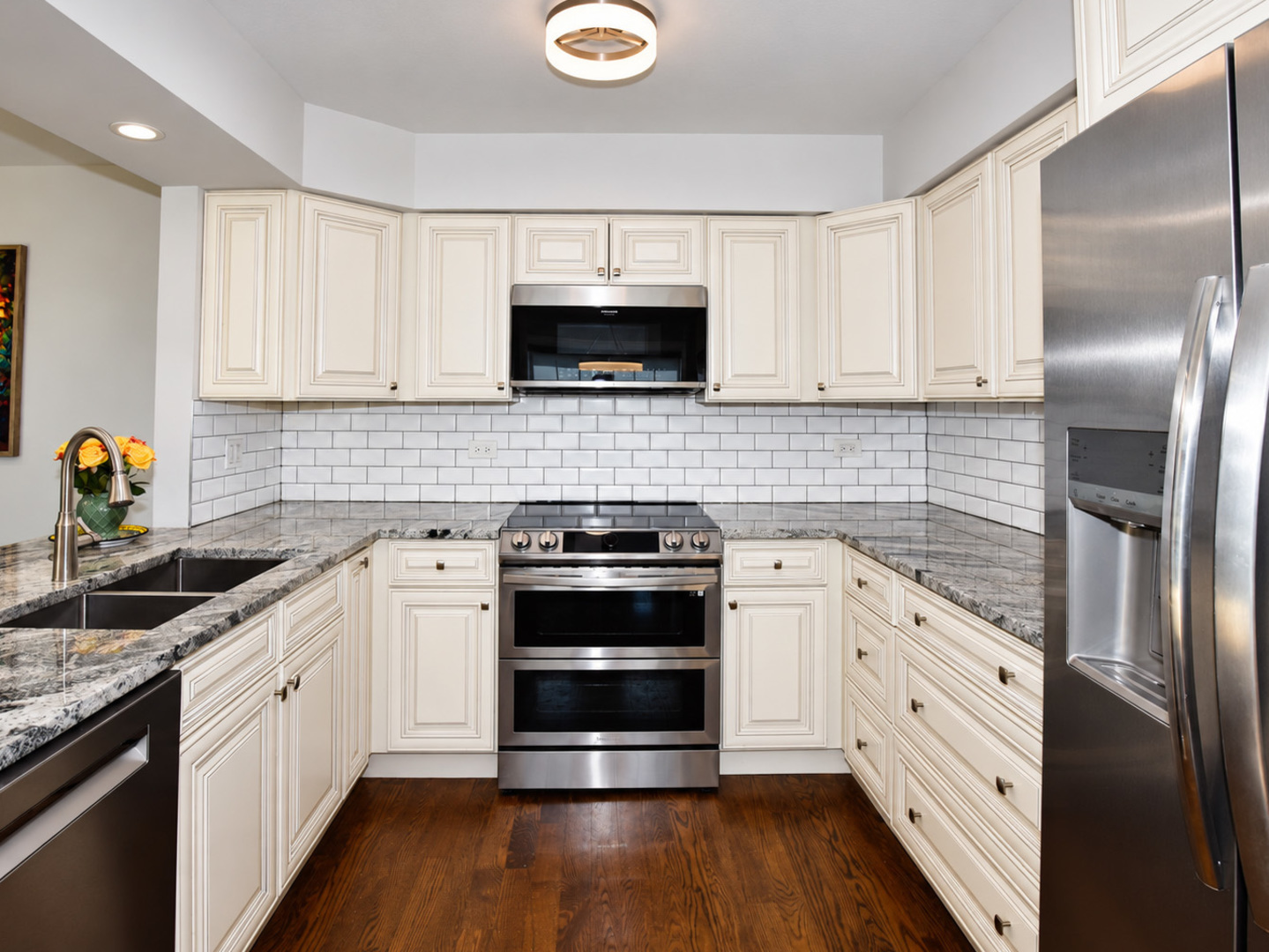 4587 Olmstead Drive Property Photo 10