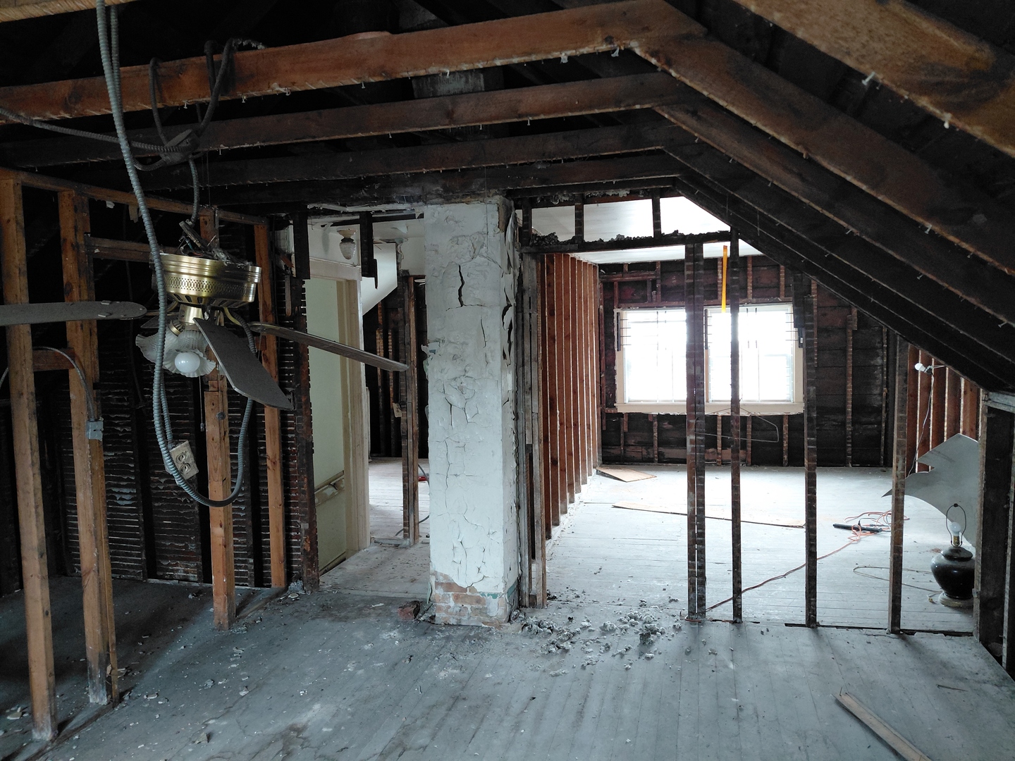 11520 S Perry Avenue Property Photo 8