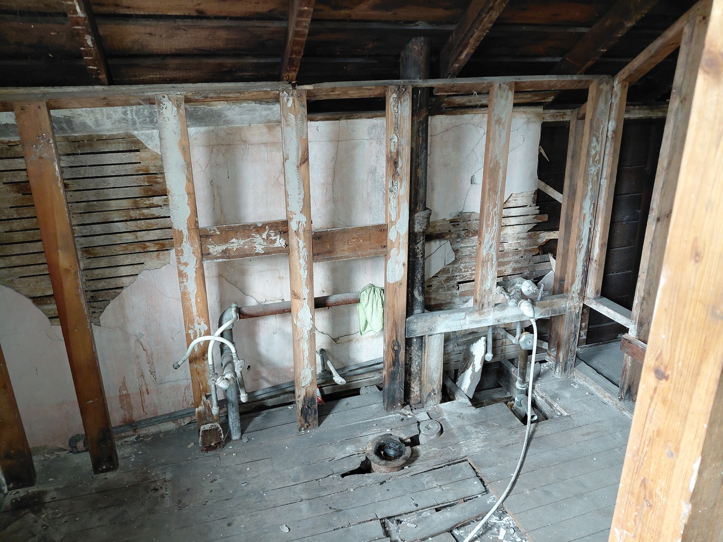 11520 S Perry Avenue Property Photo 9