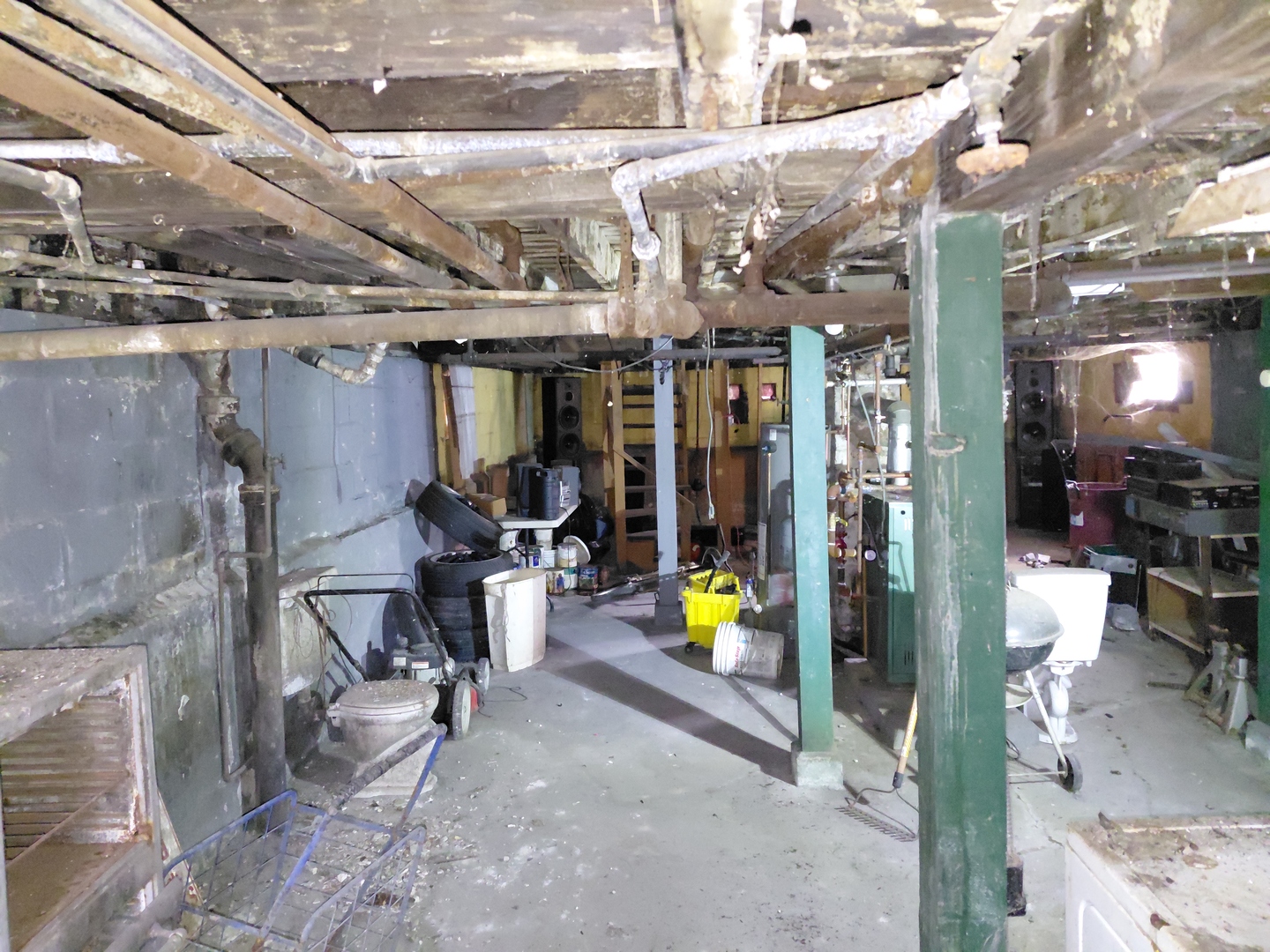 11520 S Perry Avenue Property Photo 12