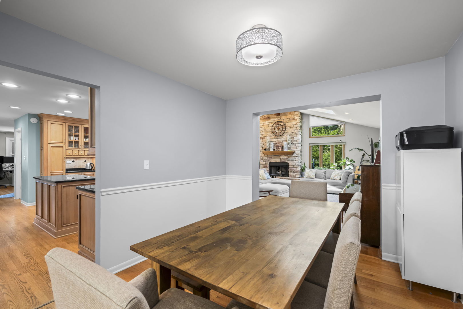 918 S Walnut Avenue Property Photo 3