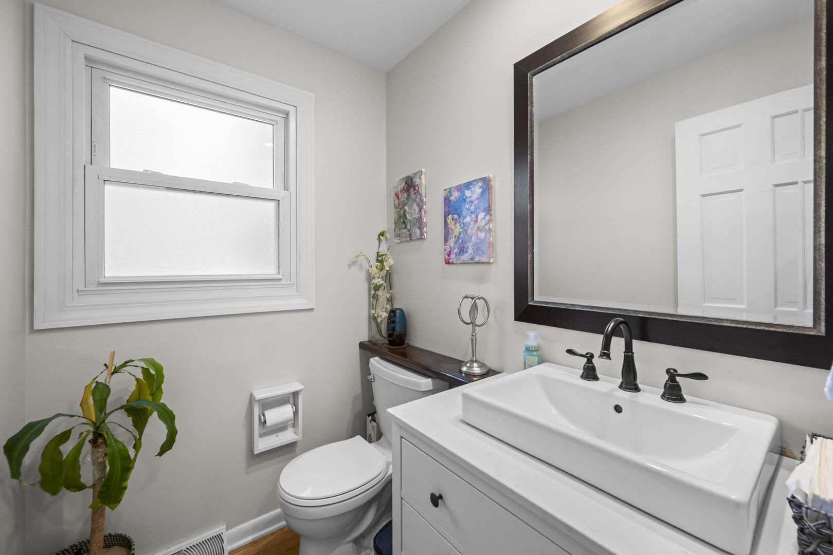 918 S Walnut Avenue Property Photo 19