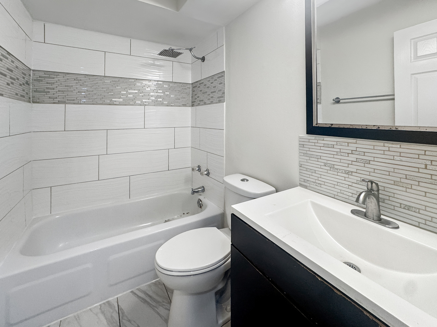 1471 N Winslowe Drive 101 Property Photo 3
