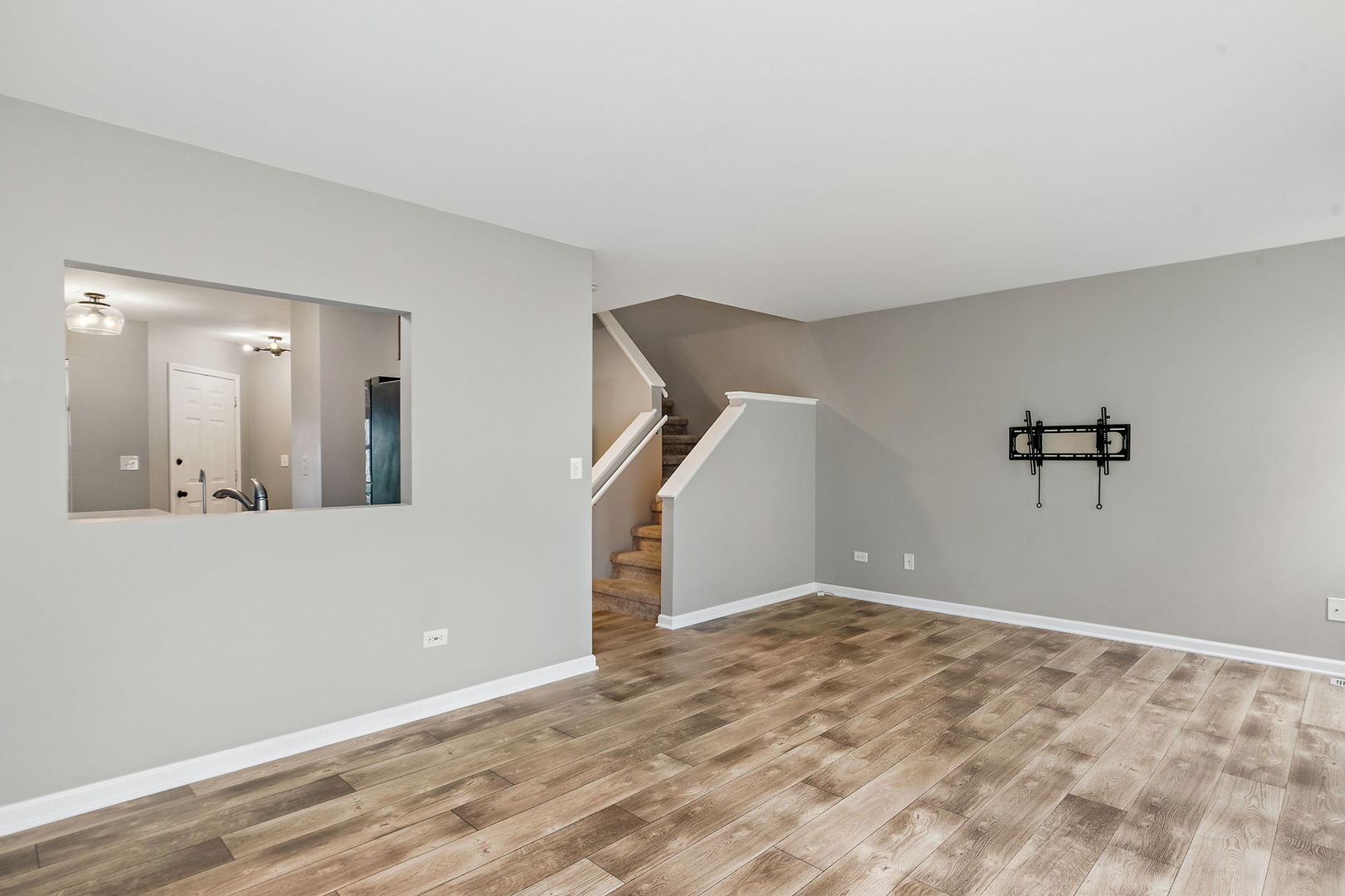 1015 Briden Drive Property Photo 6
