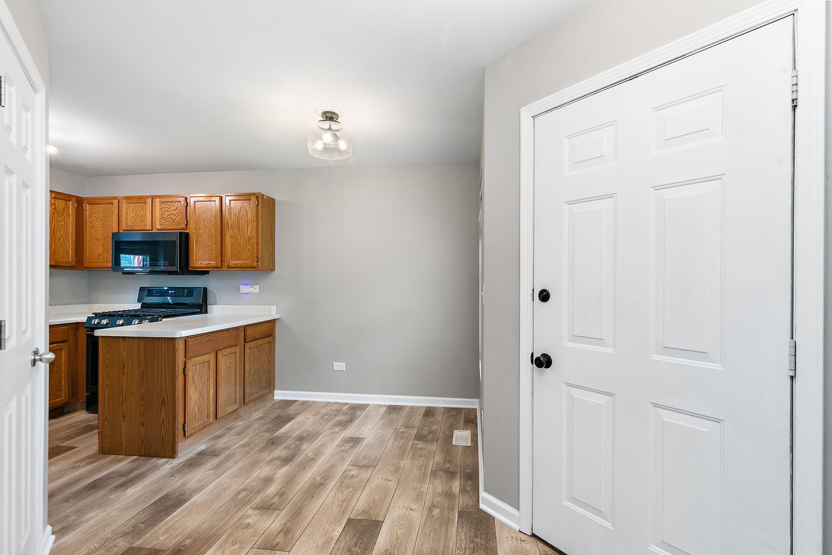 1015 Briden Drive Property Photo 7