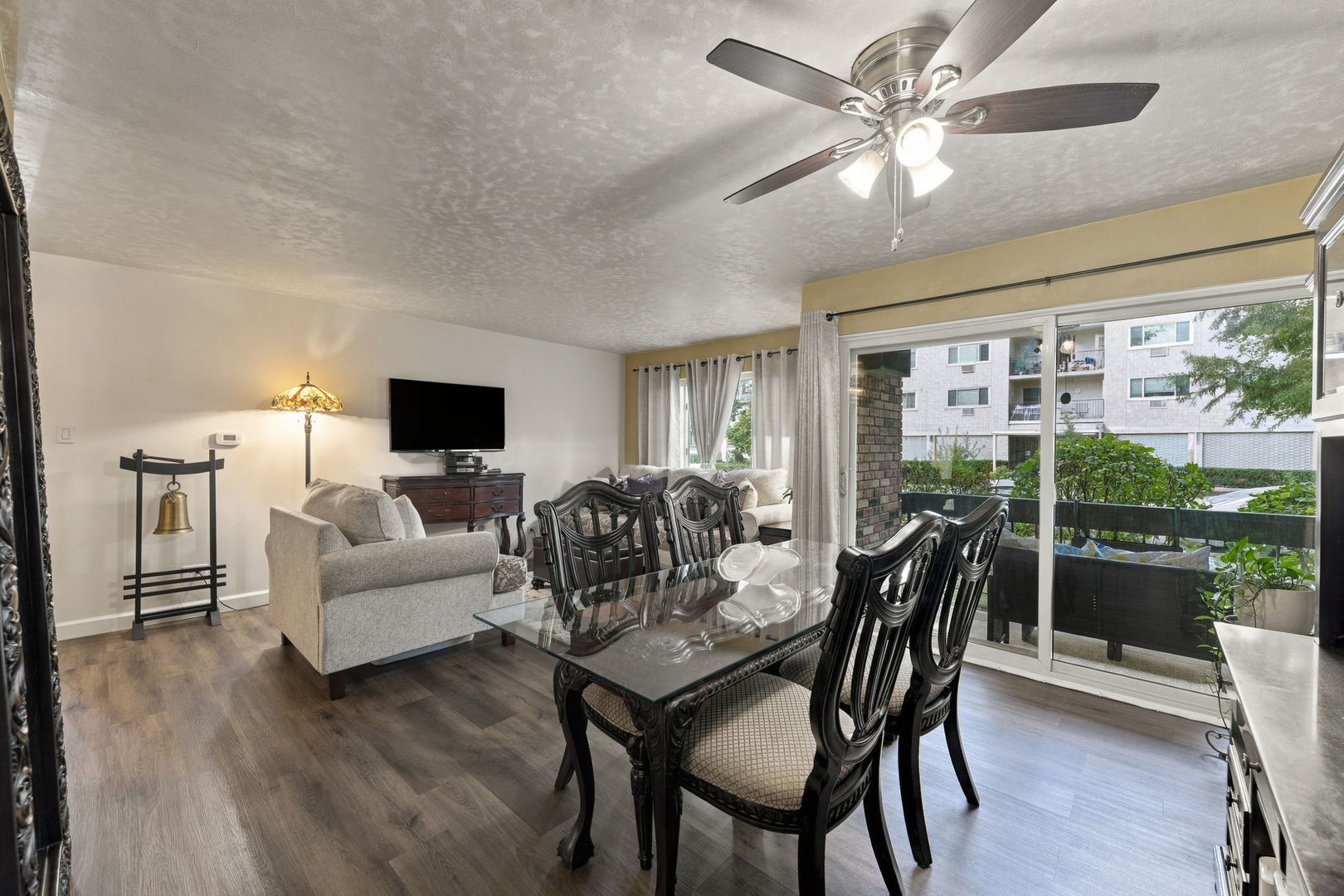 420 S Home Avenue 109n Property Photo 10