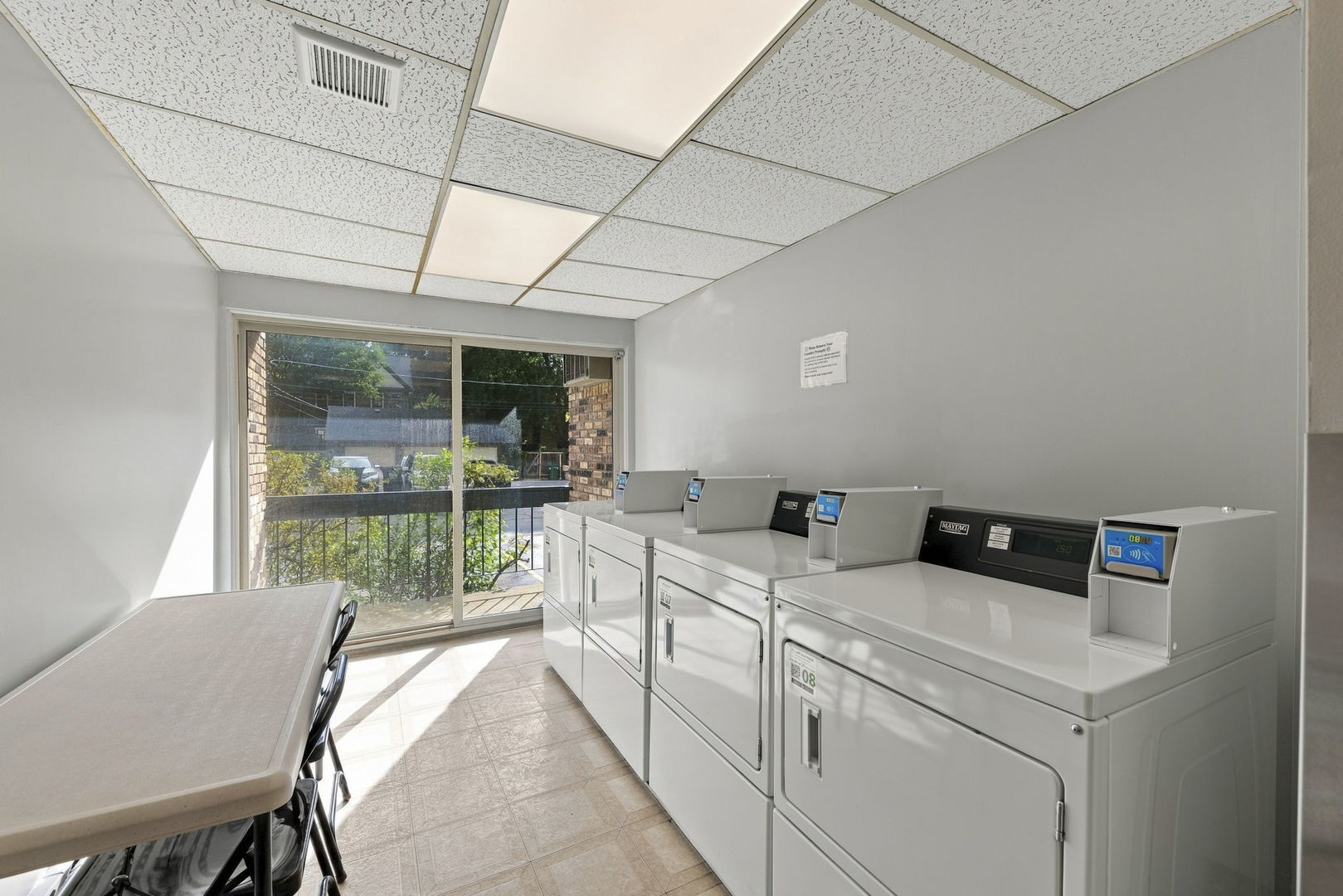 420 S Home Avenue 109n Property Photo 15