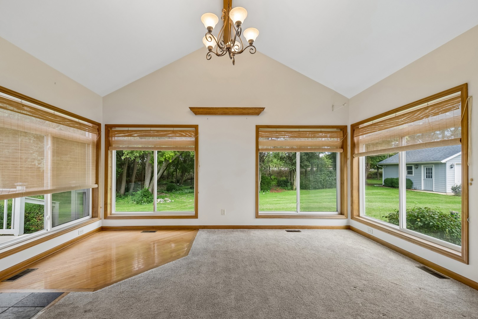 W5570 Double Drive Property Photo 7