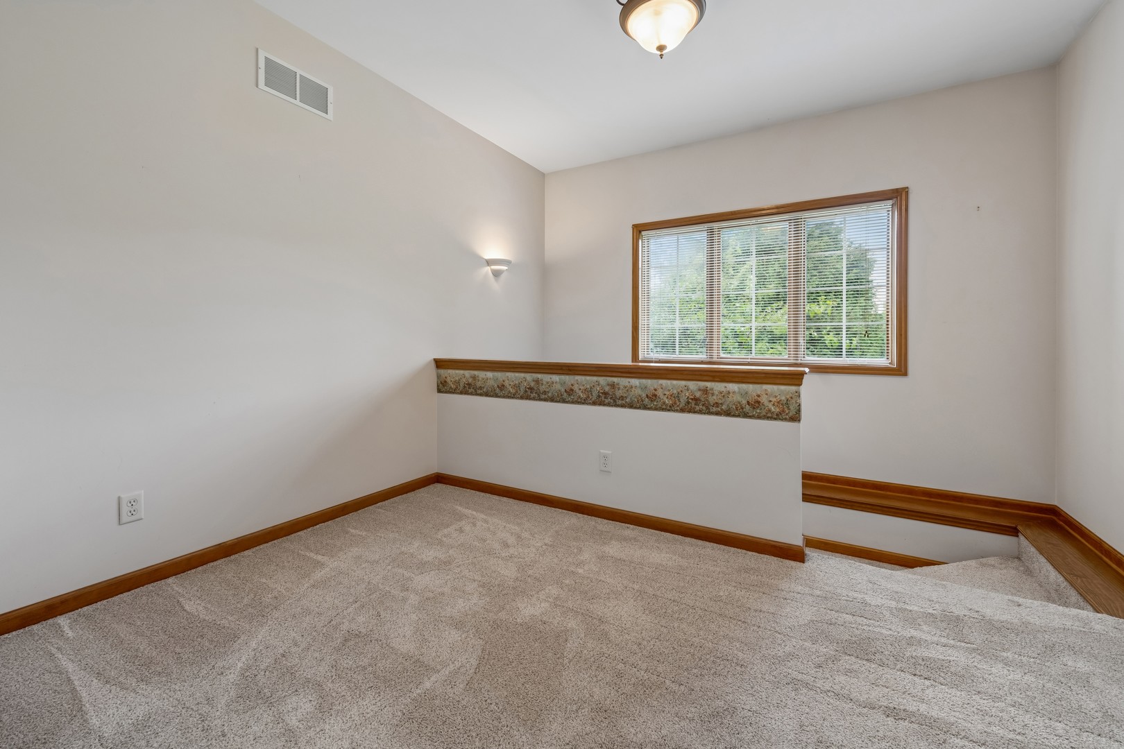 W5570 Double Drive Property Photo 12