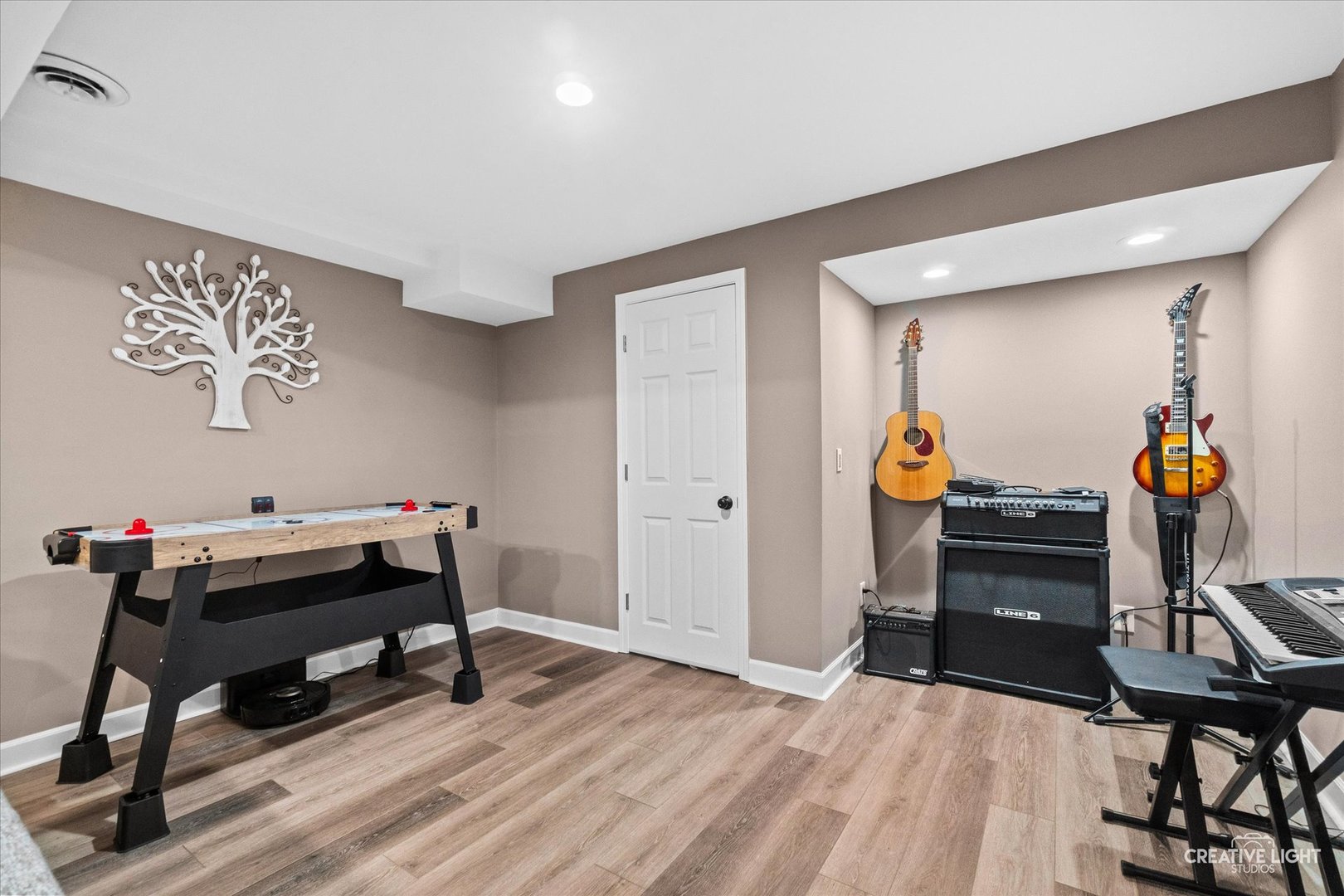 938 Suzy Street Property Photo 21