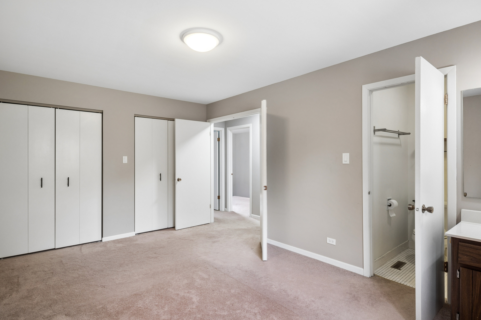 1502 Johnstown Court Property Photo 19