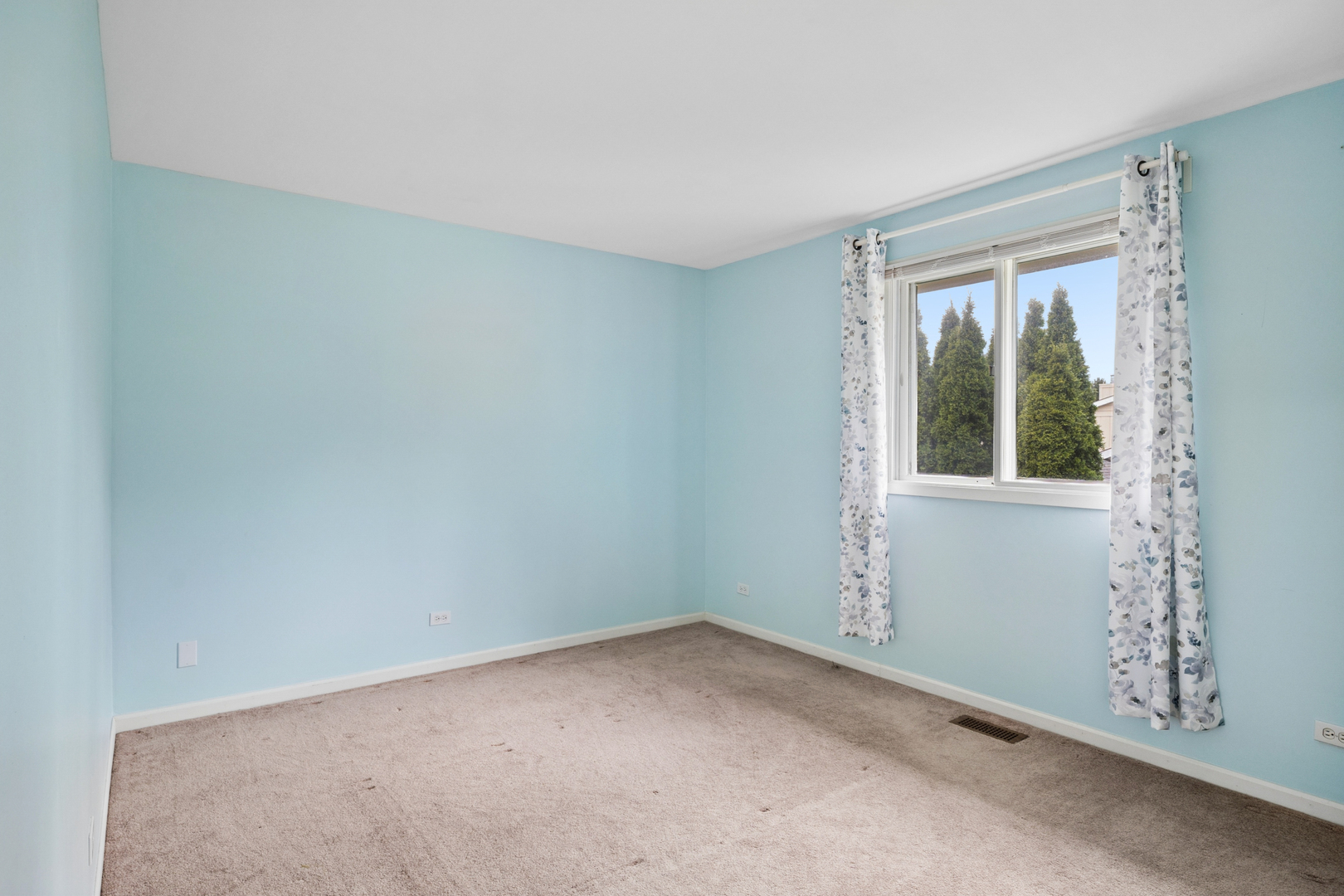 1502 Johnstown Court Property Photo 21