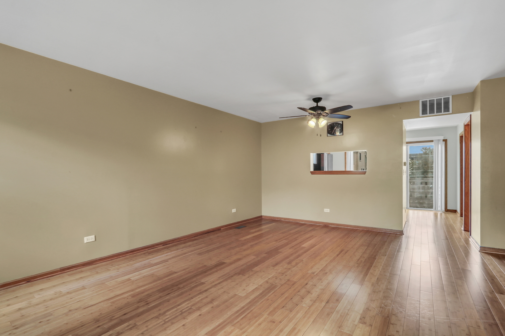 2595 N Augusta Drive Property Photo 5