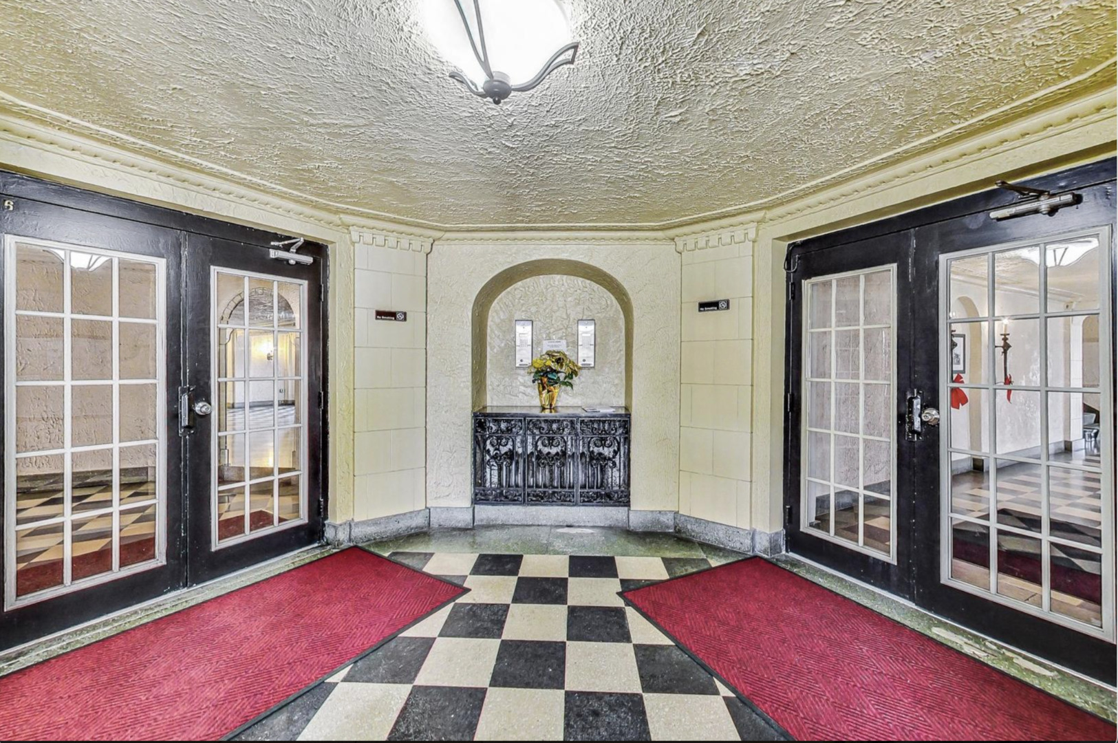 6832 S South Shore Drive 2 Property Photo 5