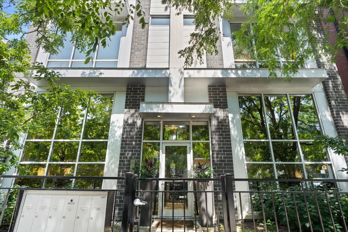 12768341 Property Photo 1