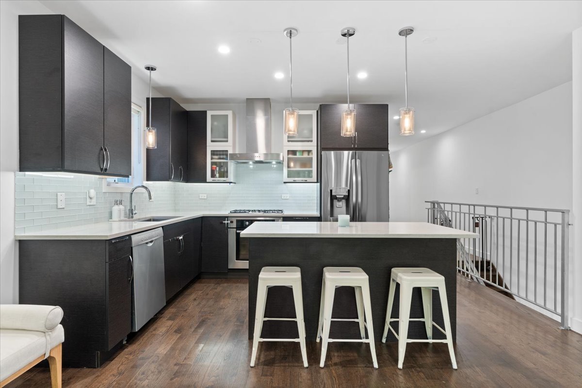 12768341 Property Photo 4