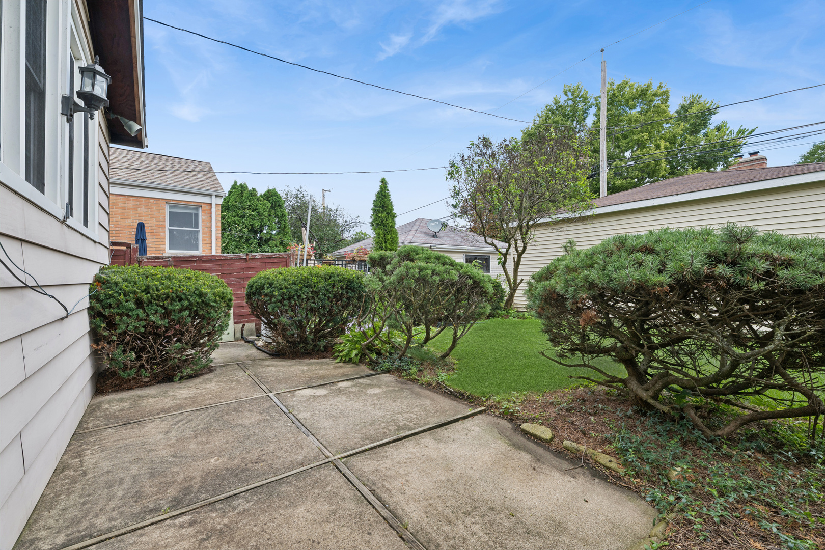 6219 N Kedvale Avenue Property Photo 19