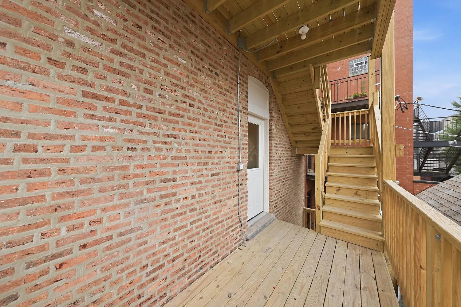 1514 W Fry Street 2 Property Photo 17
