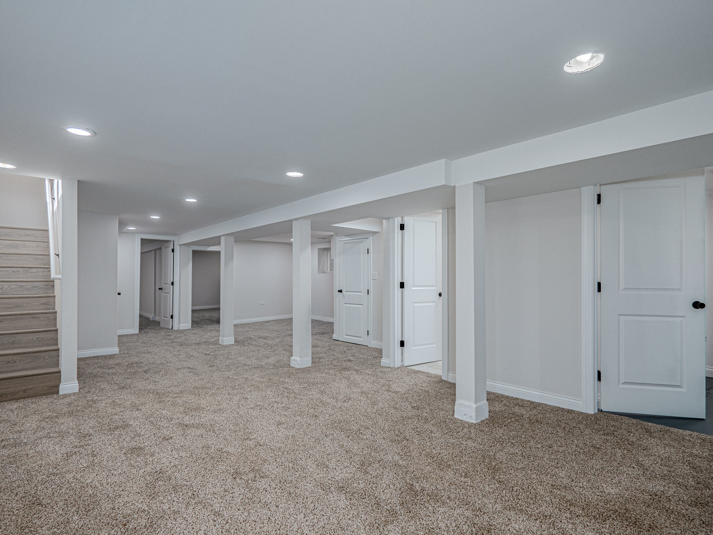 8411 S Throop Street Property Photo 14