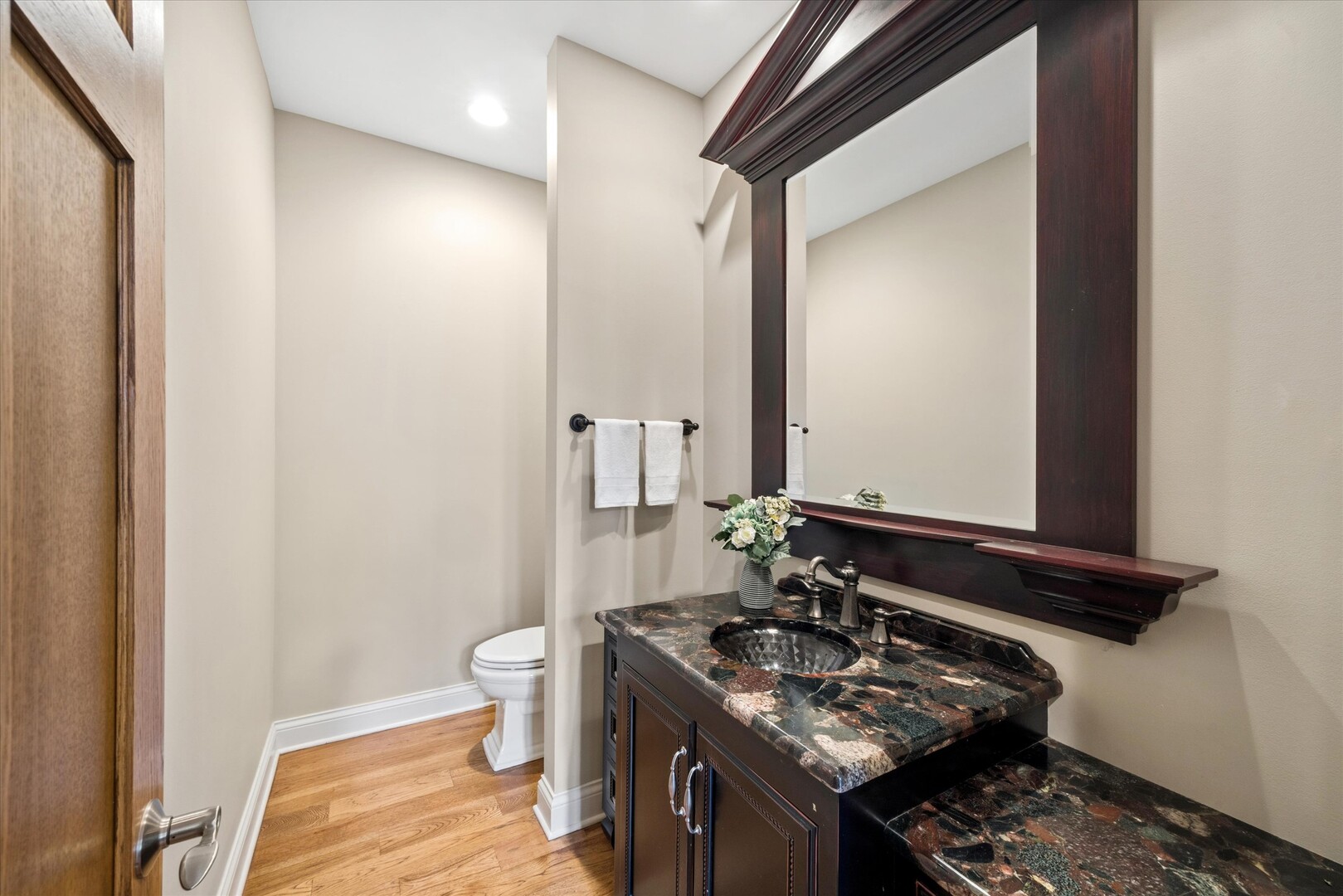 420 N Lincoln Street Property Photo 12