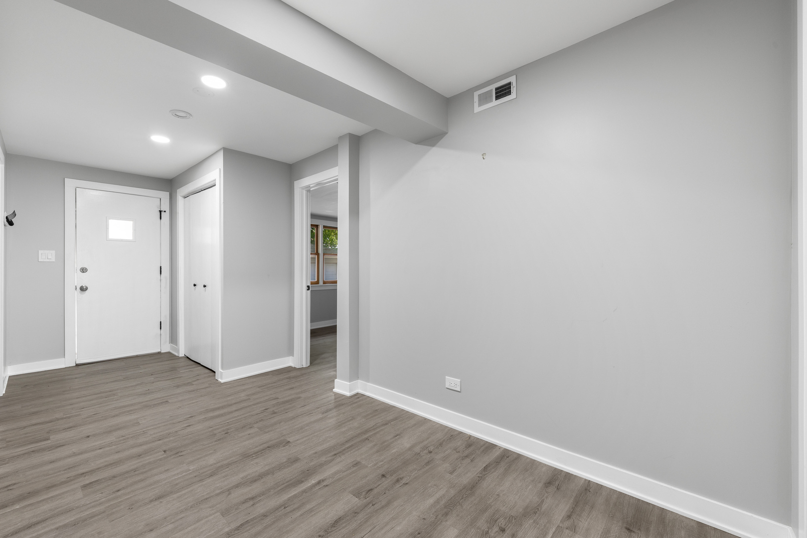 10019 S Tripp Avenue Property Photo 17