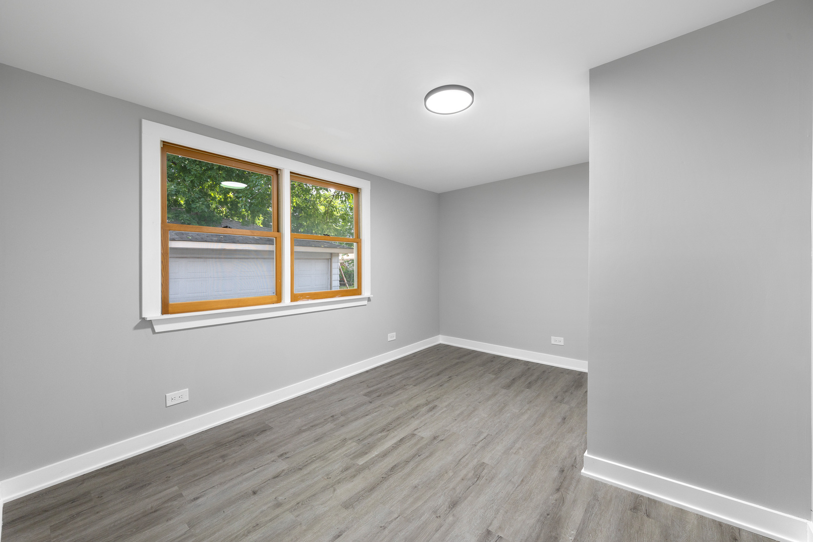 10019 S Tripp Avenue Property Photo 22