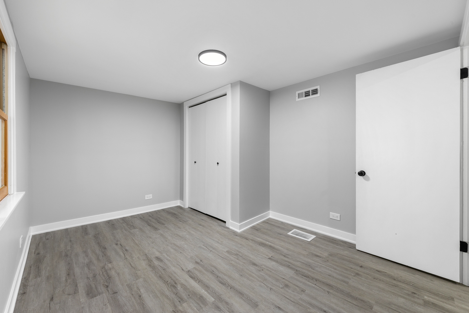 10019 S Tripp Avenue Property Photo 23