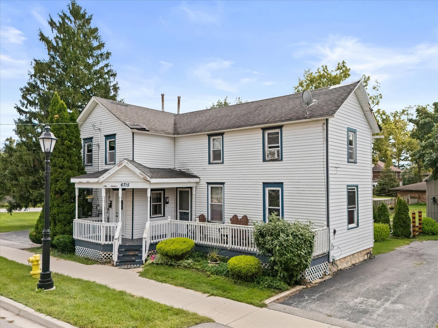 6715 174th Street Property Photo 1