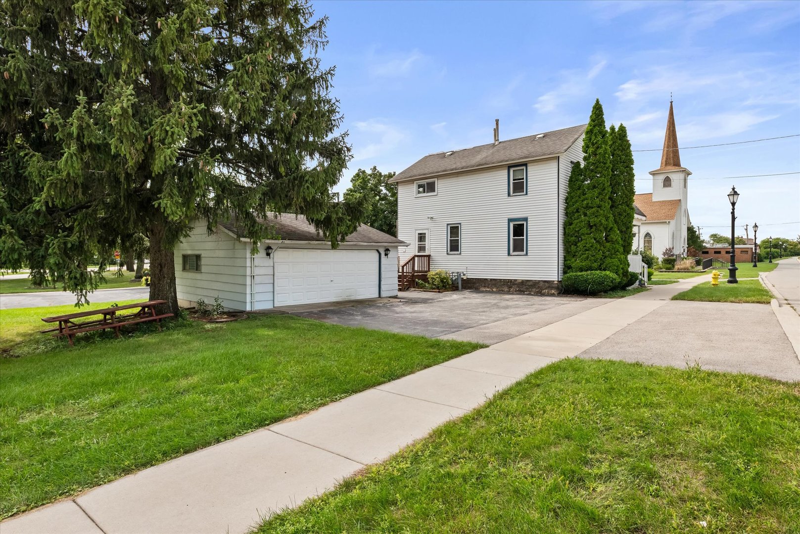 6715 174th Street Property Photo 18