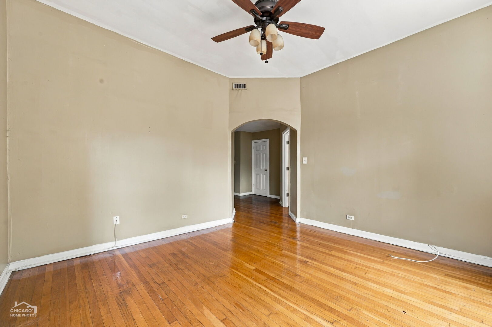 4540 N Sheridan Road 2 Property Photo 5