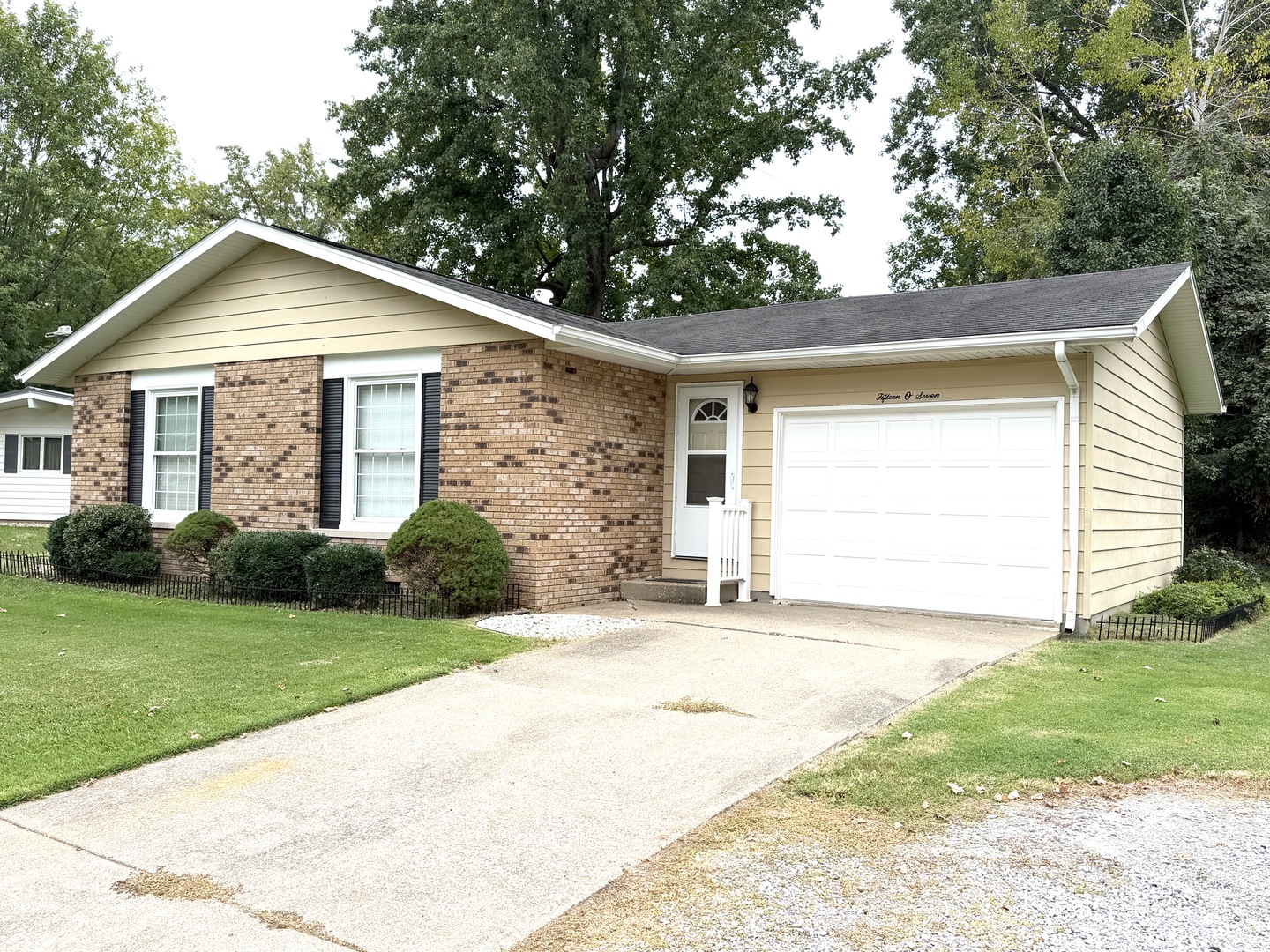 1507 Fair Drive Property Photo 1